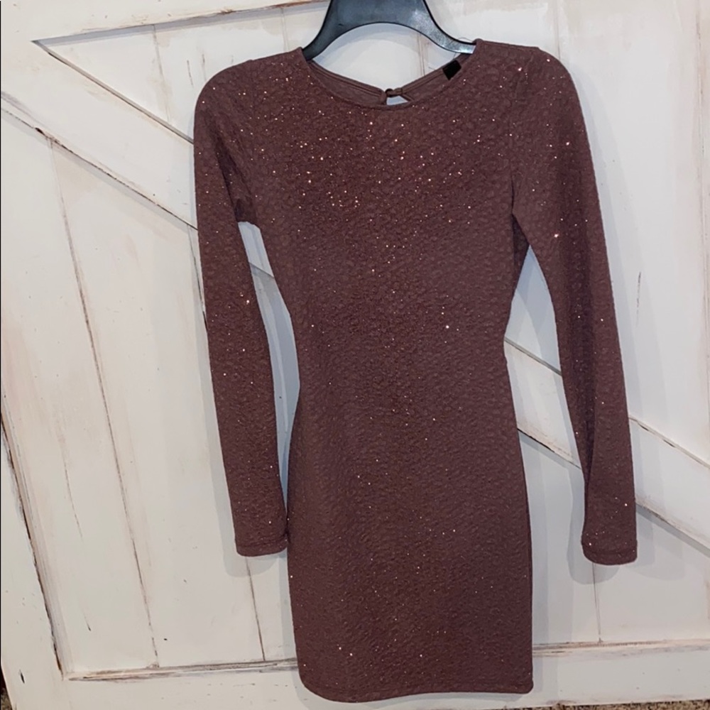 Windsor slim fitting dress